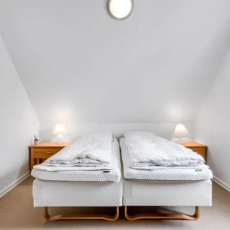 Bratko - 800m From The Sea By Interhome