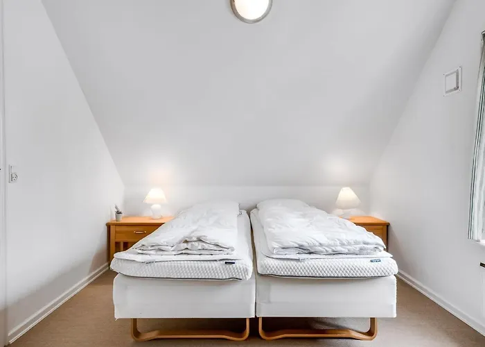 Bratko - 800m From The Sea By Interhome